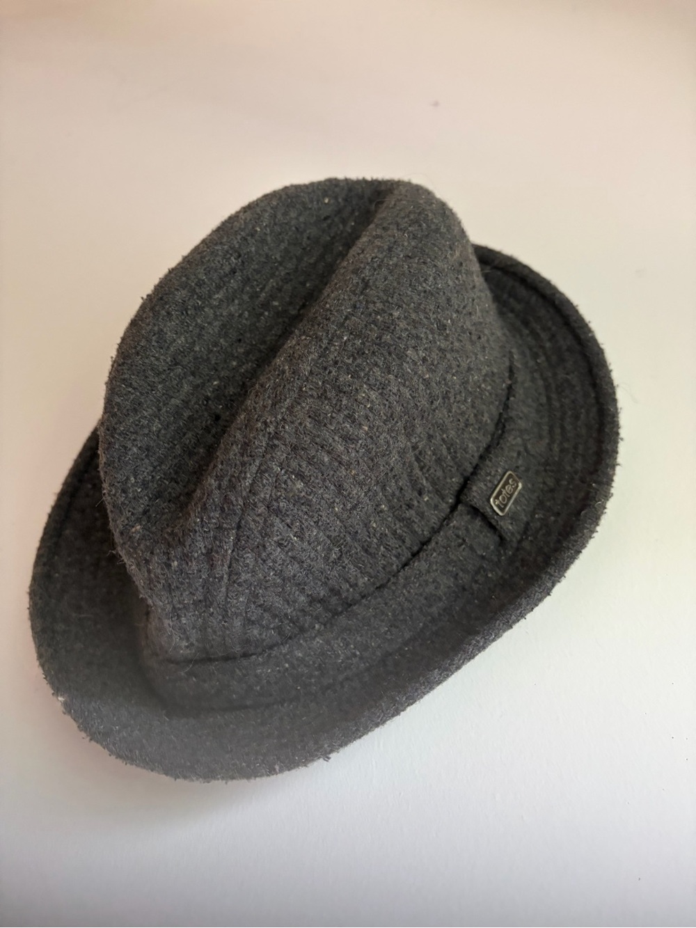 Vintage Totes Women’s Wool Blend Fedora Hat Gray Waterproof Size M Fall Style
